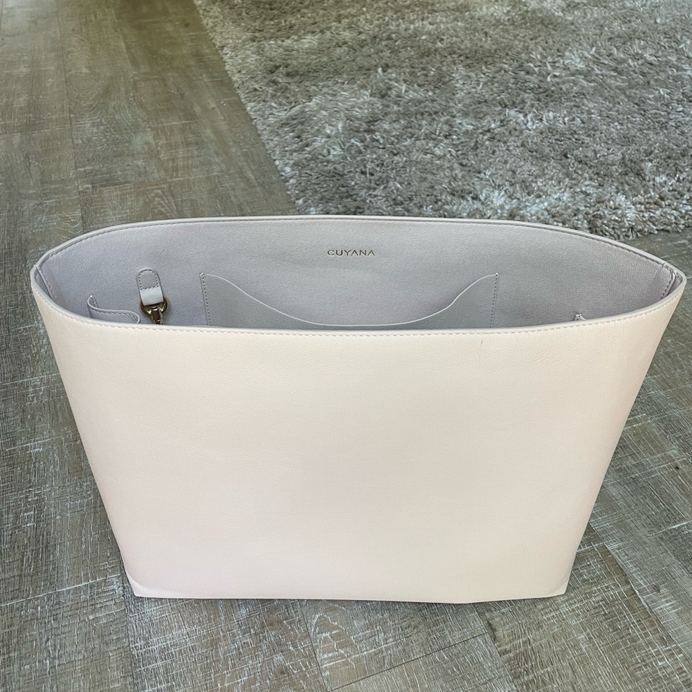 Cuyana Tote Organization Insert